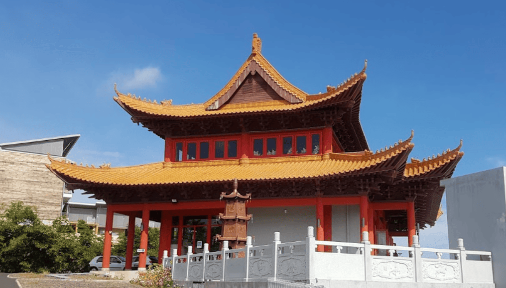 Centre Culturel et Temple Guan Di